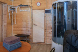 Сауна. Душевая кабина.